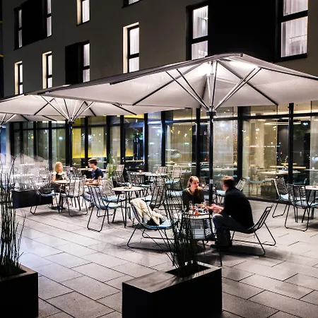 Express - Park By Ihg Hotel 3*