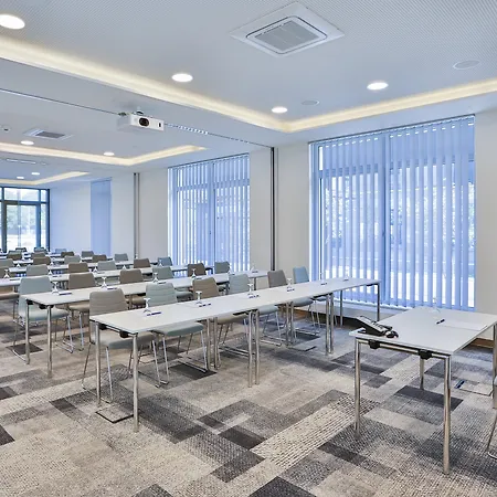 Express - Park By Ihg Hotel Karlsruhe