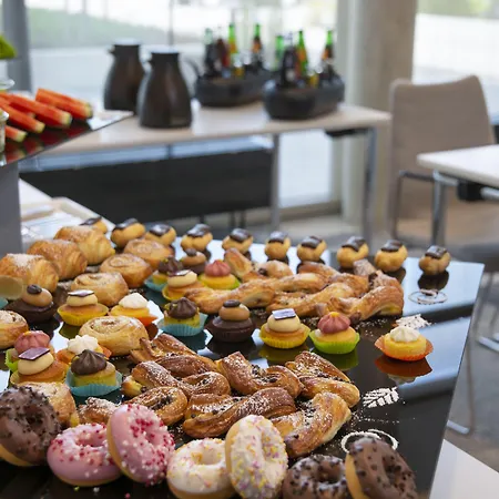 - 城市公园智选假日酒店 卡尔斯鲁厄