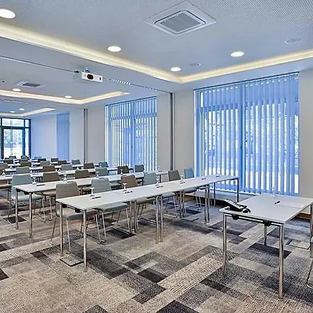 Express - Park By Ihg 3*