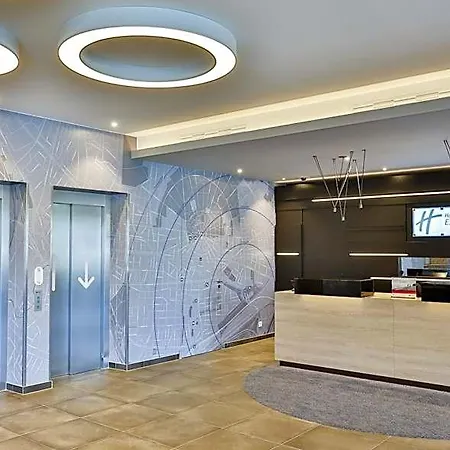 Express - Park By Ihg Hotell 3*