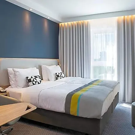 Express - Park By Ihg 3*